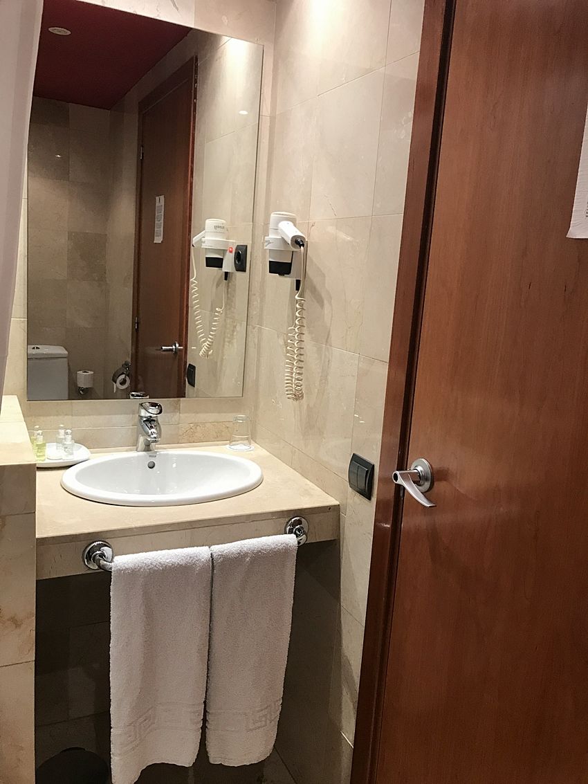 Hotel Calasanz 3*